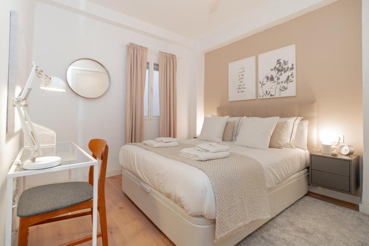 C24 Fantastic 4 Bedroom With Terrace Málaga Buitenkant foto